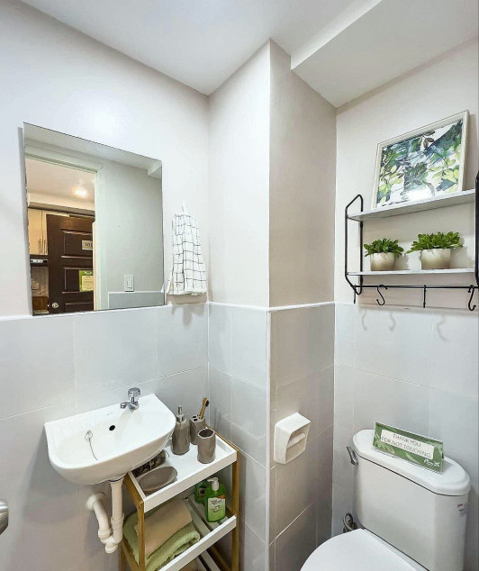 For Sale: Plumeria Mactan Condominiums in Cebu