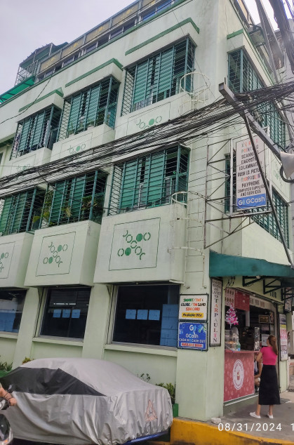 4-Storey Commercial Building With Roof Deck, Sampaloc Manila near Sta. Mesa