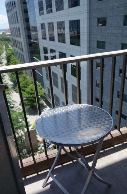 PROPERTY # 17 For Rent: Studio Unit in La Guardia Flats, Lahug