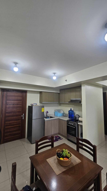 For Sale 2 Bedroom Unit With Parking In Taft East Gate Cebu
