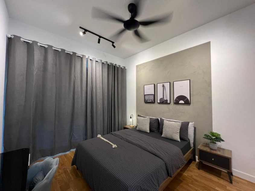 South of Market (SOMA), 25th Street, corner 11th Avenue, BGC, Taguig