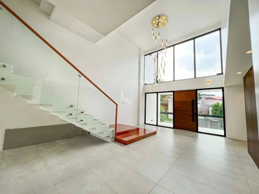 Brand New House In White Plains Village, Quezon City