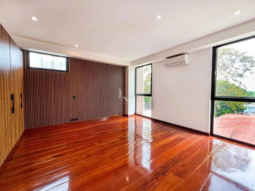 Brand New House In White Plains Village, Quezon City