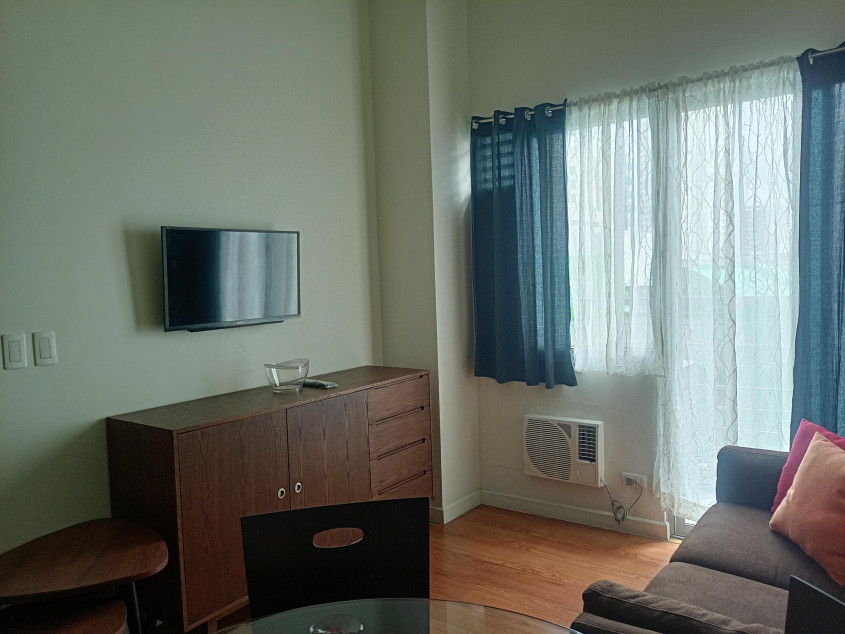 For Sale 1 BR With 2 Balcony At Eton Tower Mini Suite