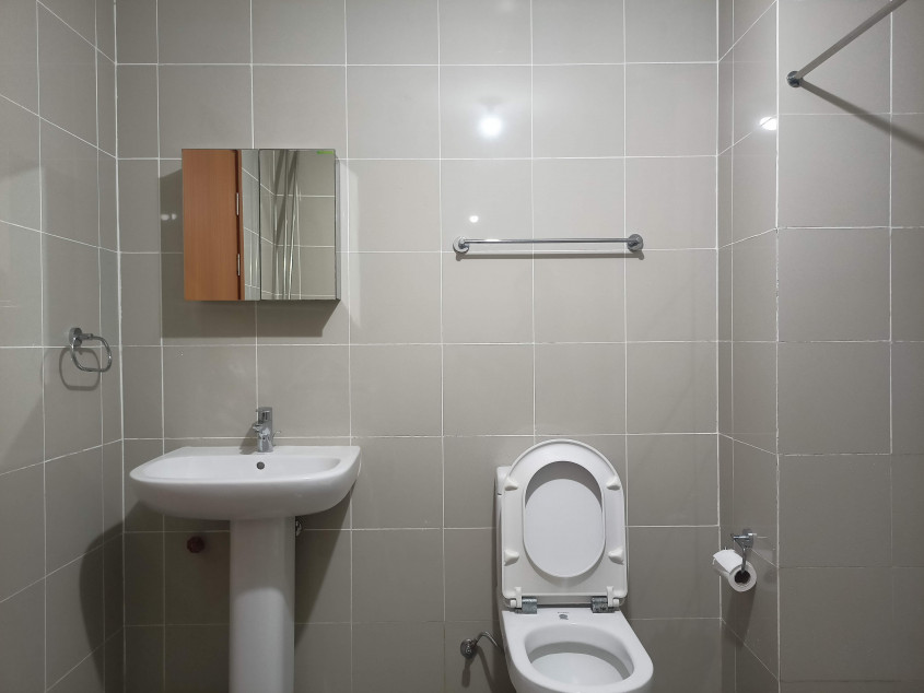 For Sale 1 BR With 2 Balcony At Eton Tower Mini Suite