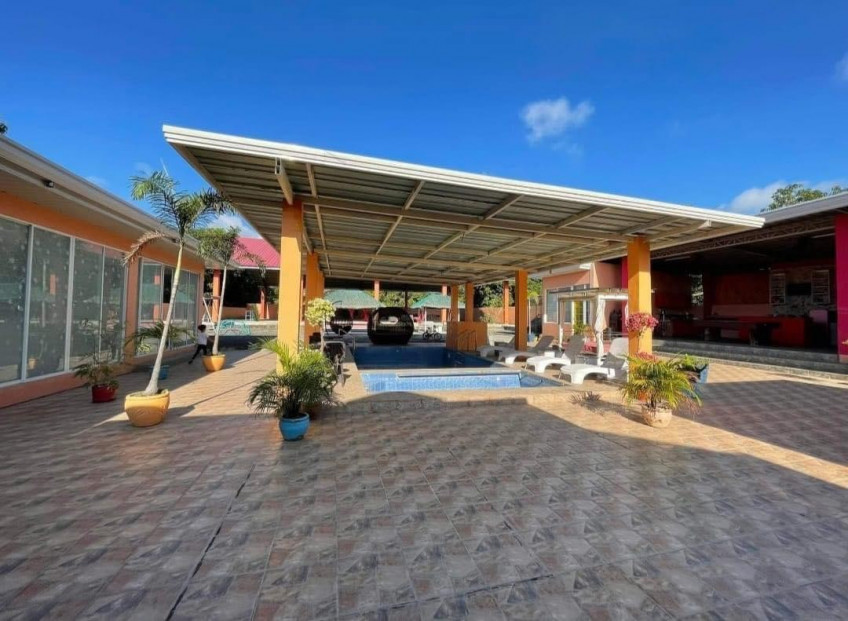 For Sale Farm House With With Swimming Pool In Palayan, Nueva Ecija