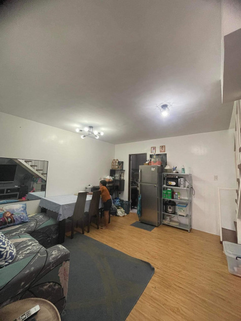 Pasalo House And Lot In Novaliches, Quezon City