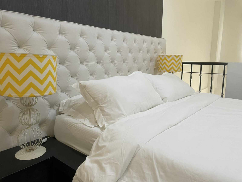 Fully Furnished 1-Bedroom Loft Condo with Parking Space in Taguig