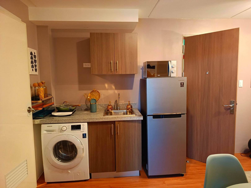 Early Move In Promo - Rent To Own Condo Unit At Hampton Gardens, Pasig City