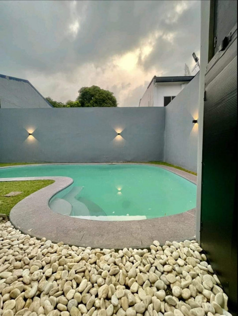 For Sale 4 Bedroom House In Greenwoods Executive Village, Pasig City