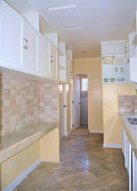 Multi-Family 12 Bedroom House & Lot For Sale In North Fairview, Quezon City