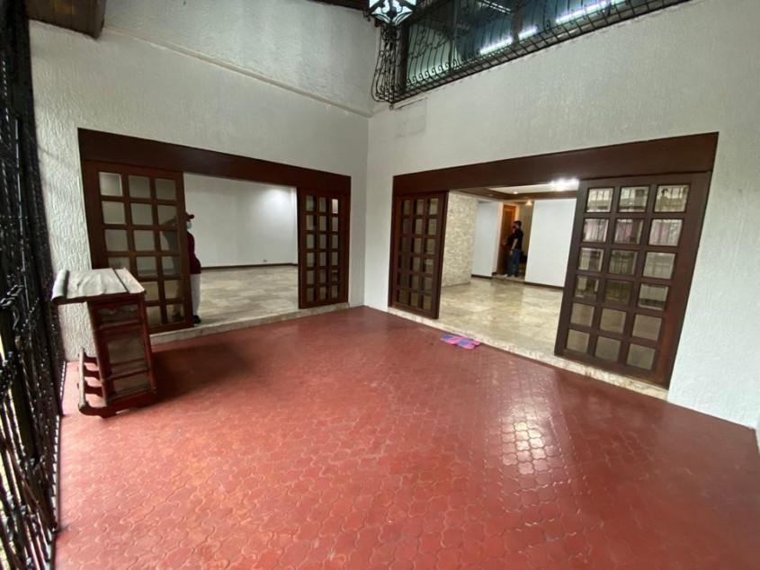 4 Bedroom House & Lot For Sale In Valle Verde 2, Pasig City