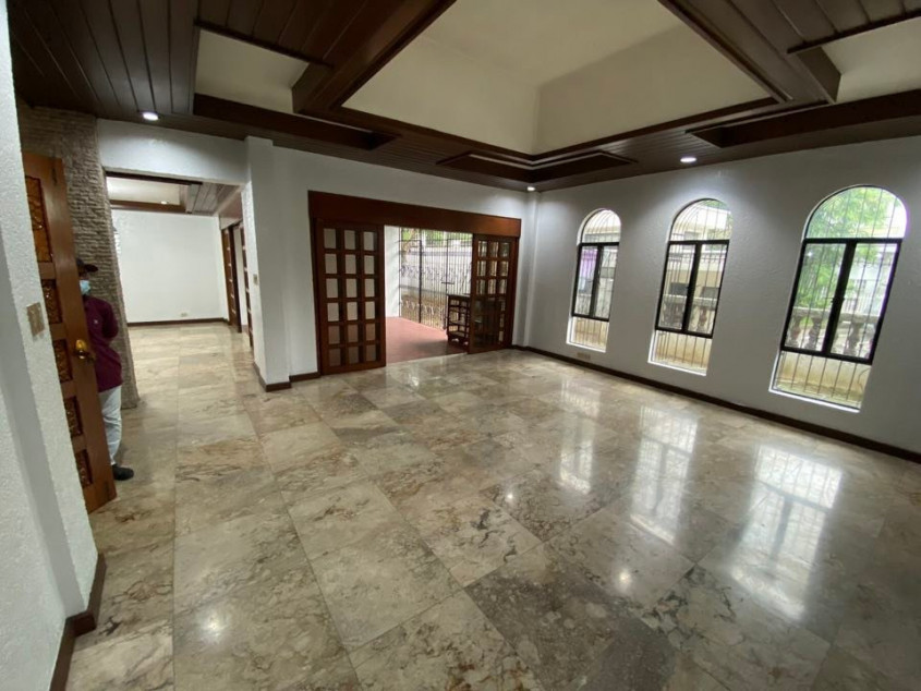 4 Bedroom House & Lot For Sale In Valle Verde 2, Pasig City