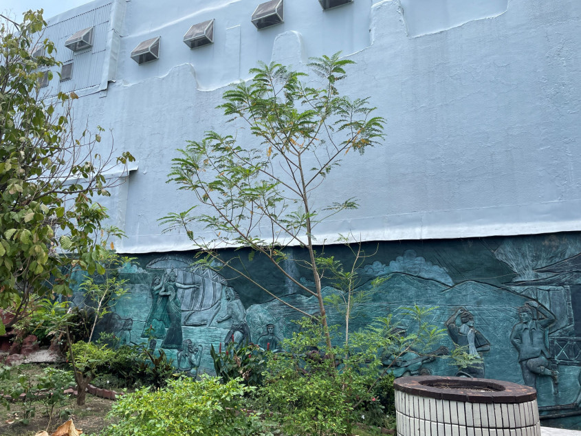 992 SQM House And Lot For Sale On 14th Street, New Manila, Quezon City | Prime Residential Property