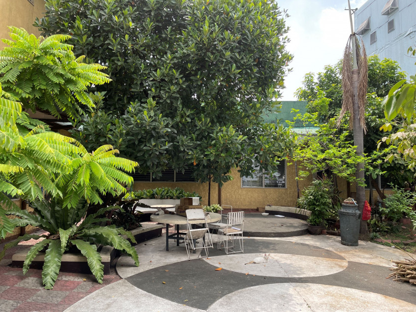 992 SQM House And Lot For Sale On 14th Street, New Manila, Quezon City | Prime Residential Property