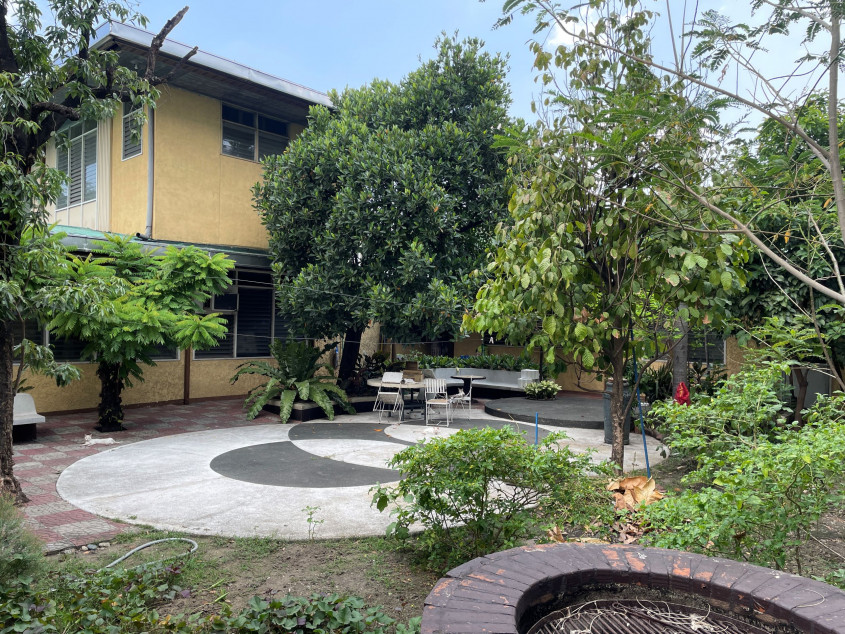 992 SQM House And Lot For Sale On 14th Street, New Manila, Quezon City | Prime Residential Property