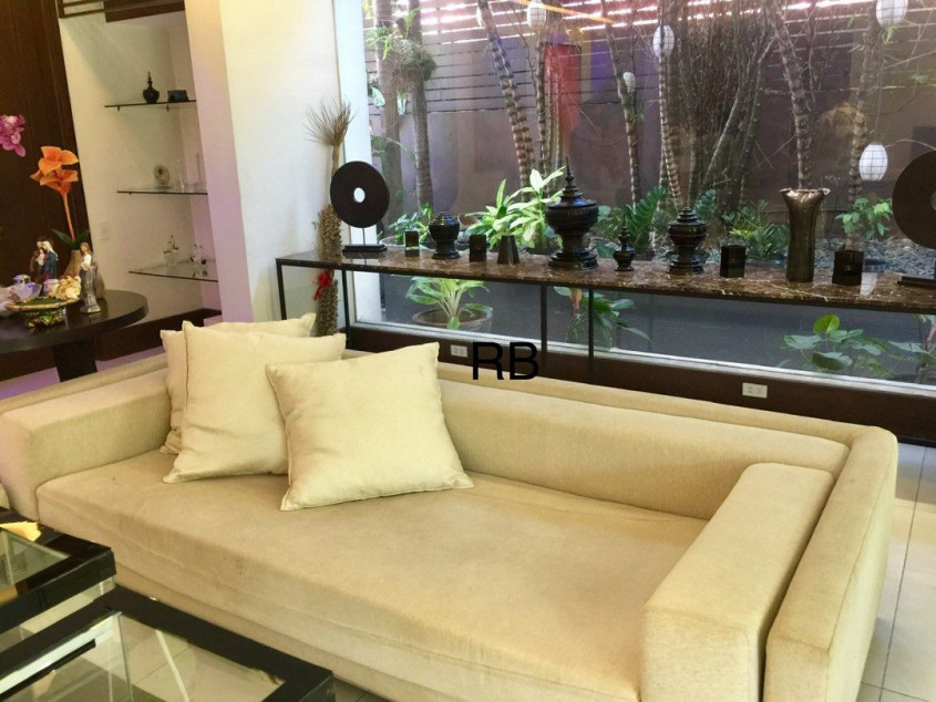 For Sale Modern House in Greenmeadows, Quezon City