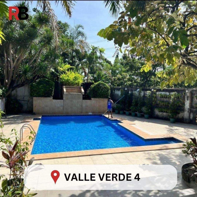 For Sale 4 Bedroom House in Valle Verde, Pasig City