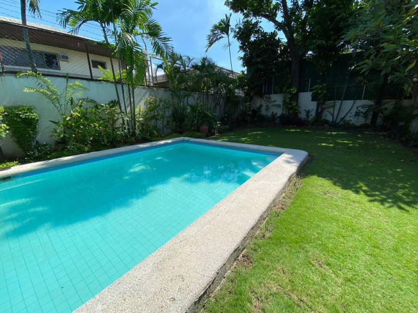 For Sale 4 Bedroom House in Greenmeadows, Quezon City