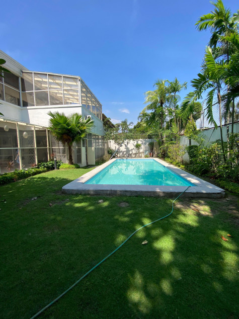 For Sale 4 Bedroom House in Greenmeadows, Quezon City