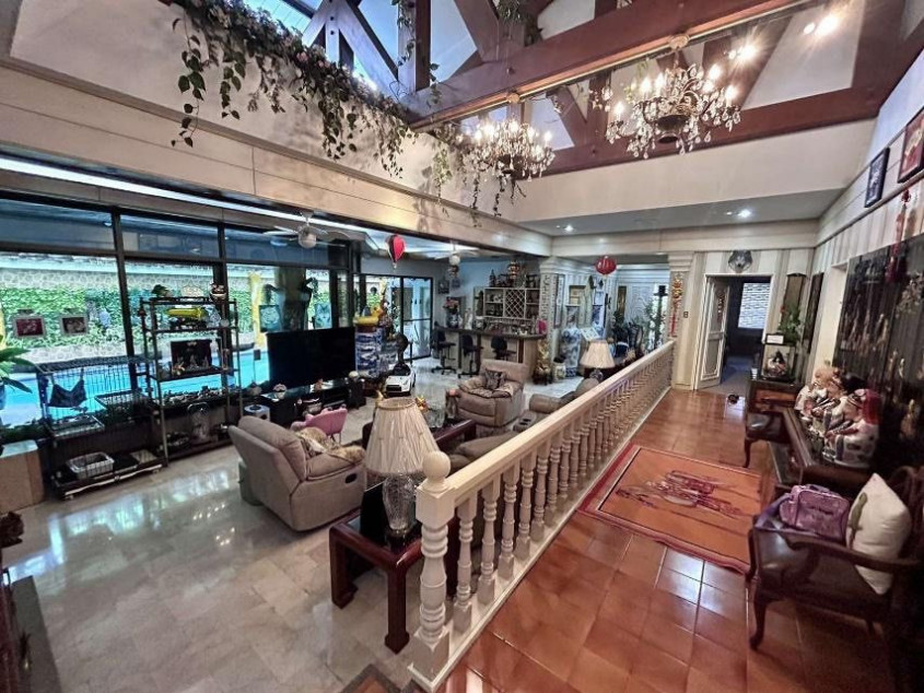 For Sale 4 Bedroom 805 sqm House in Greenmeadows, Quezon City