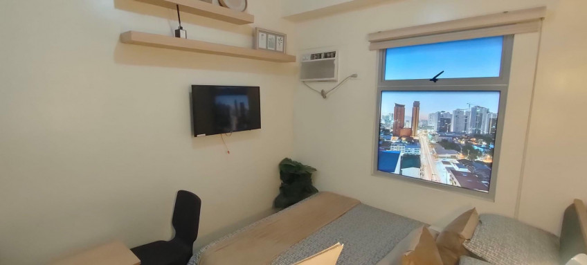 Studio unit in CUBAO