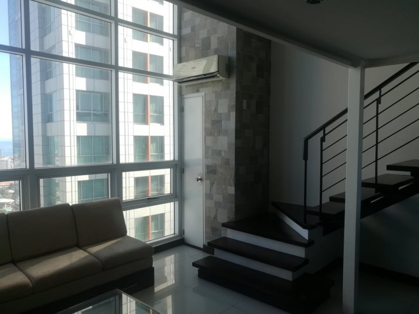 PROPERTY # 3033 - 1BR Semi-Furnished Condo in Club Ultima Tower 3, Jones, Cebu City