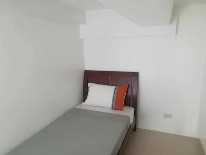 PROPERTY # 3034- Loft-Type 2BR Semi-Furnished Condo in Club Ultima Tower, Jones, Cebu City