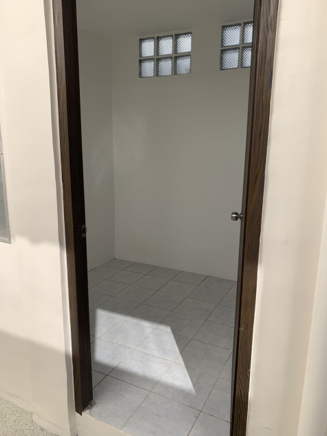 PROPERTY # 11405 For Rent Bungalow House in Casals Village, Mabolo, Cebu