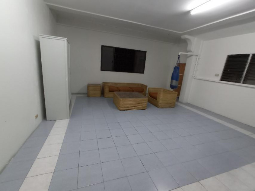 PROPERTY # 11387 For Rent 5BR House with View in Busay, Cebu