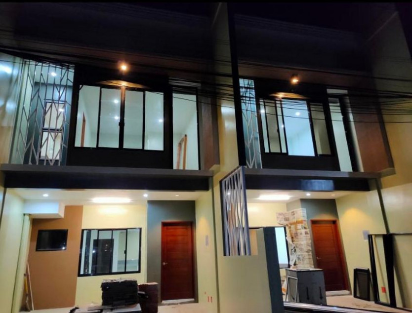 CODE#2B  For Sale House in South East Residences, Mambaling, Cebu City