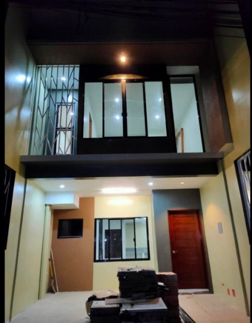 CODE#2B  For Sale House in South East Residences, Mambaling, Cebu City