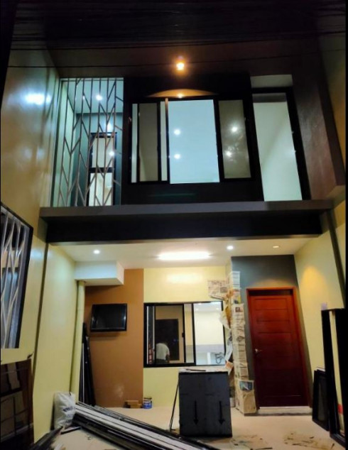 CODE#2B  For Sale House in South East Residences, Mambaling, Cebu City