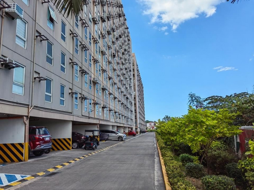 As low as 15K/monthly thru Pagibig for 2 bedroom unit in Manila