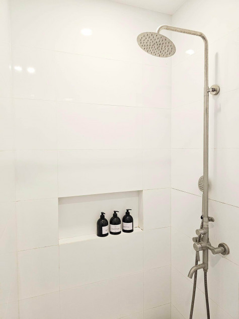 Clean Title House And Lot For Lease Or For Sale At Sungay West, Tagaytay City Cavite