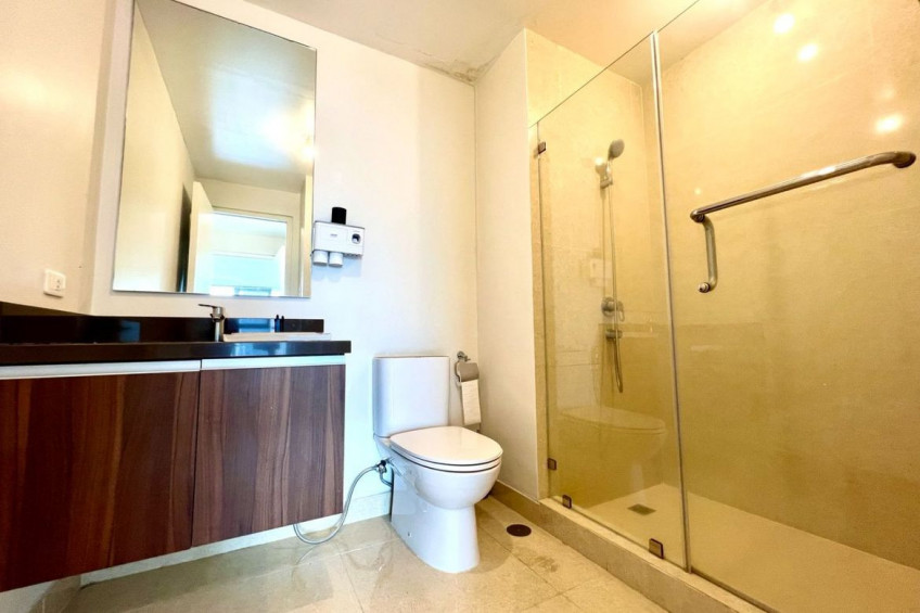 FOR RENT: 1-Bedroom Unit at Shang Salcedo Place, Makati City