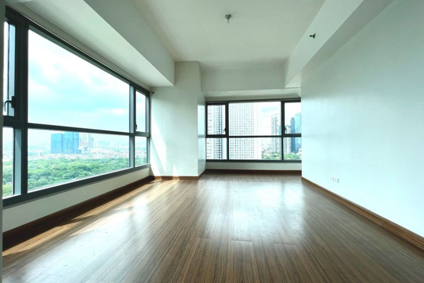 FOR RENT: 1-Bedroom Unit at Shang Salcedo Place, Makati City