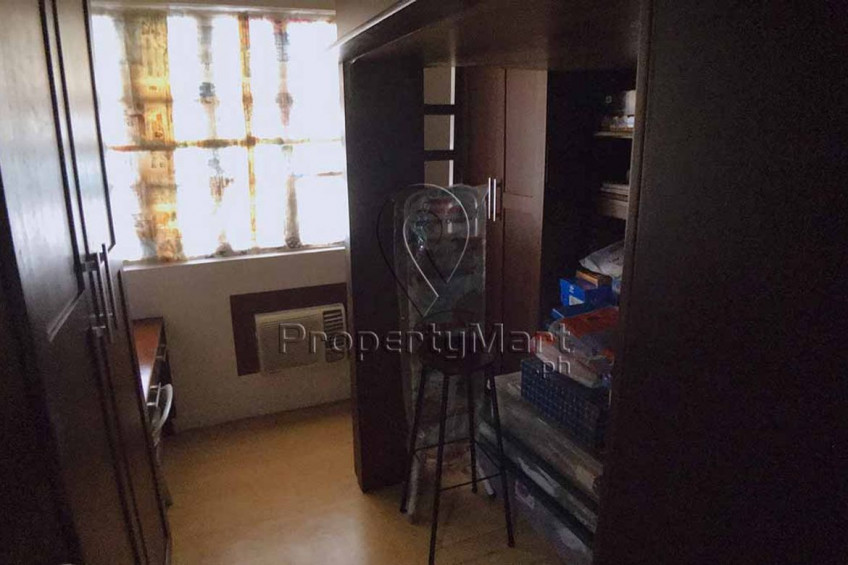 Golf Hills Terraces 2BR Condo for Sale