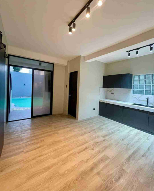 Brand New House In Greenwoods Executive Village Pasig