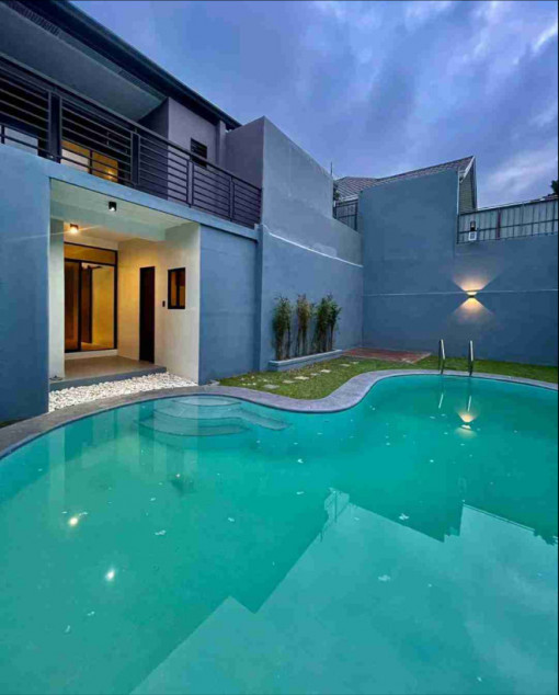 Brand New House In Greenwoods Executive Village Pasig