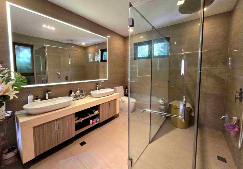 Modern House With View In White Plains Quezon City