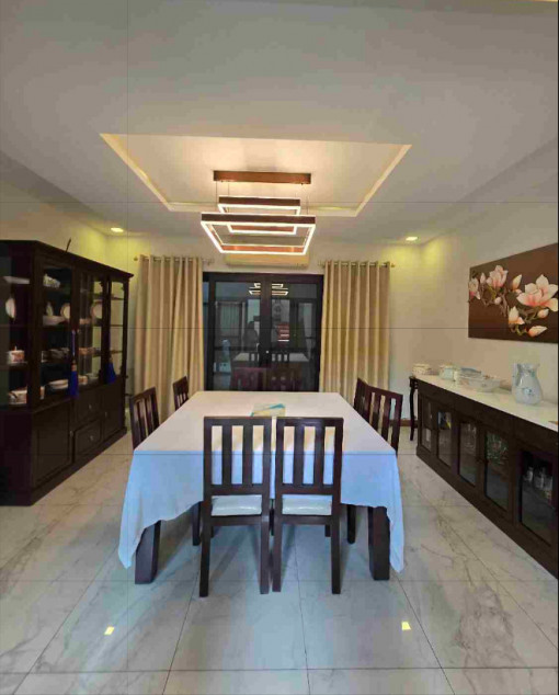 Modern House With View In White Plains Quezon City