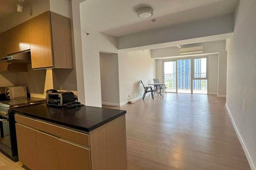 For Sale 3 Bedroom Unit In Two Maridien BGC