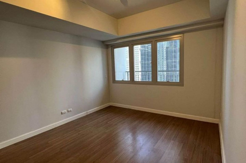 For Sale 3 Bedroom Unit In Two Maridien BGC