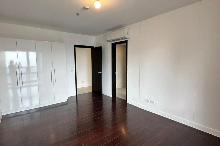 For Sale 3 Bedroom Unit At East Gallery Place Taguig