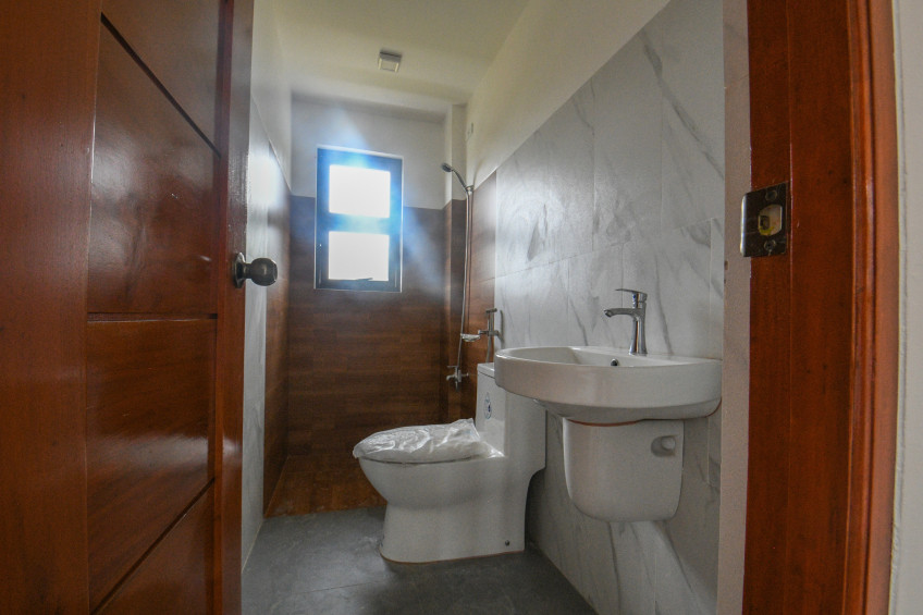 House And Lot For Sale In Robinson's Vineyard, Dasmariñas, Cavite