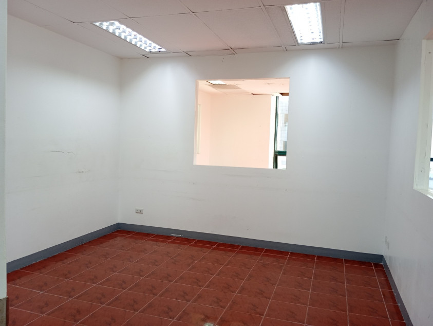 PROPERTY # 11314 Office for Rent in Kepwealth Center Business Park Cebu