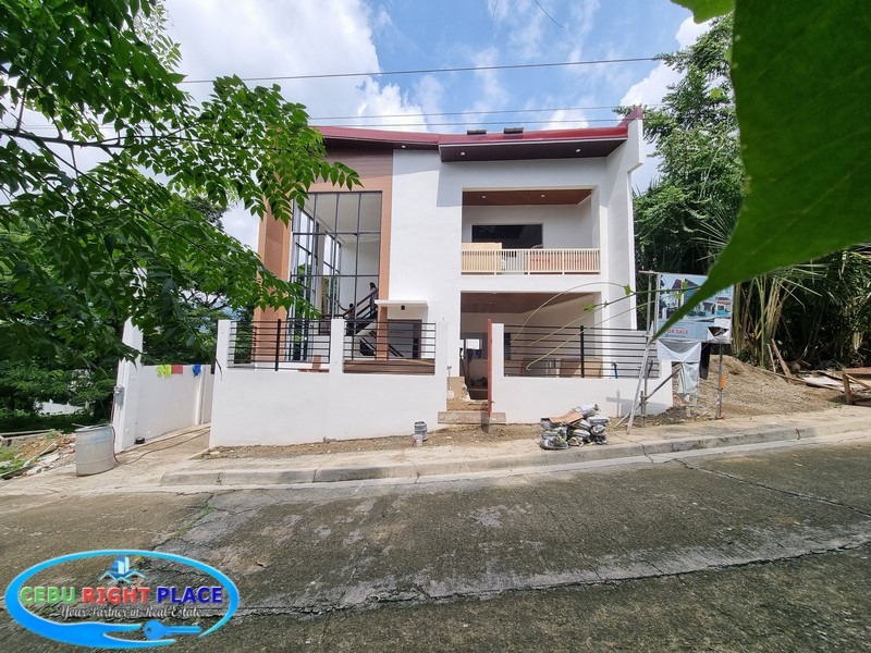 4 Bedroom Brand New House For Sale in Pulangbato Cebu City