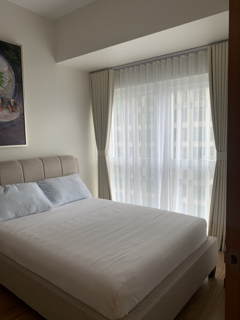 RFO Clean Title Furnished 1BR With Balcony For Sale At Madison Park West BGC Taguig