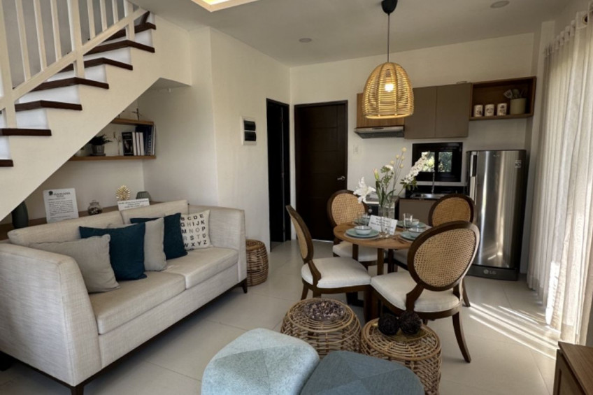 3-Bedroom House and Lot For Sale in Hamana Homes, Santo Rosario, Pampanga